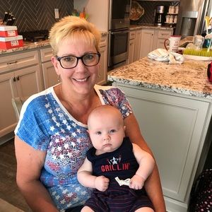 Meet your Posher, Christina